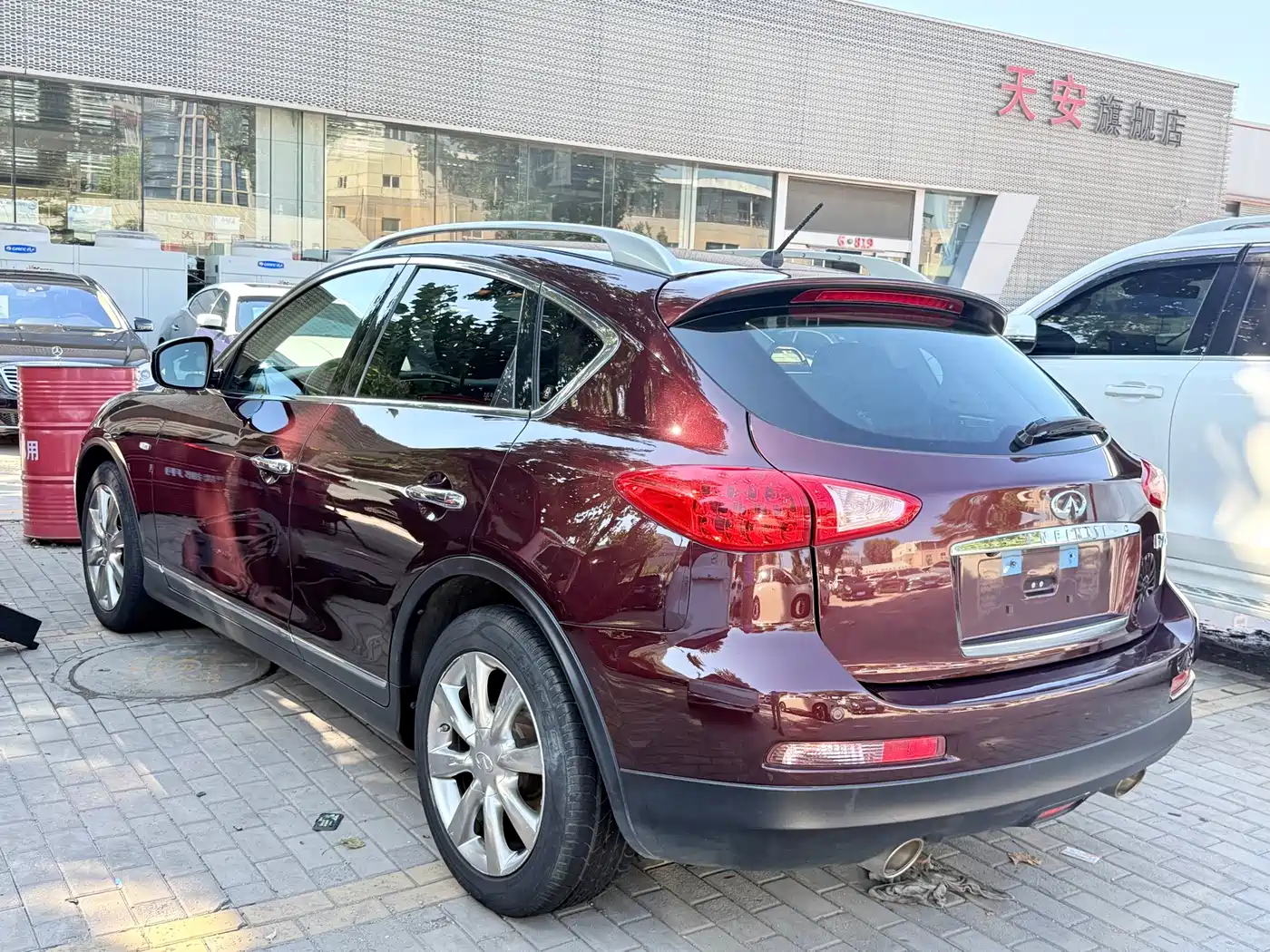 Infiniti EX 2011 2011 EX25 Elegance Edition
