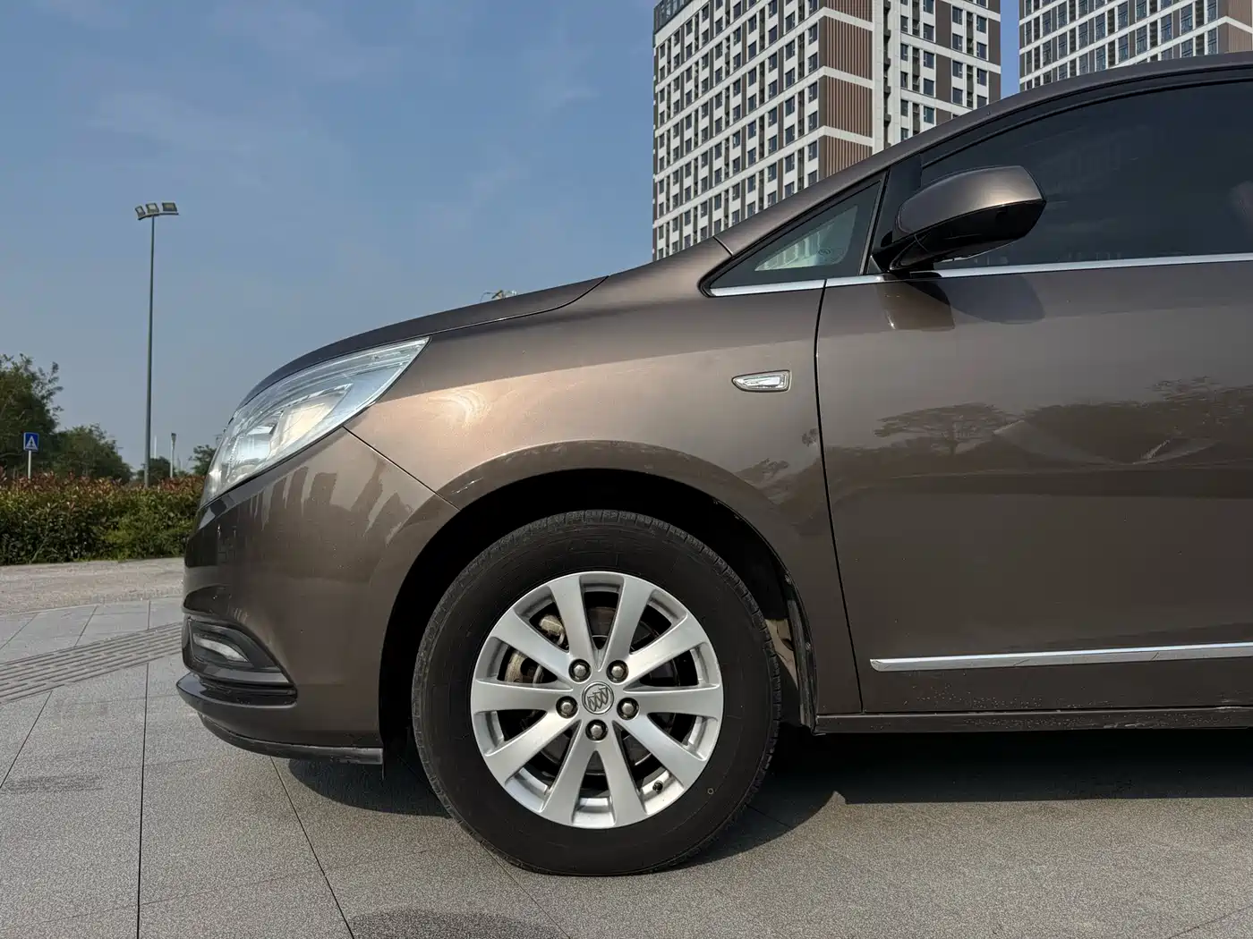 Buick GL8 2017 25S Luxury China V фото 4