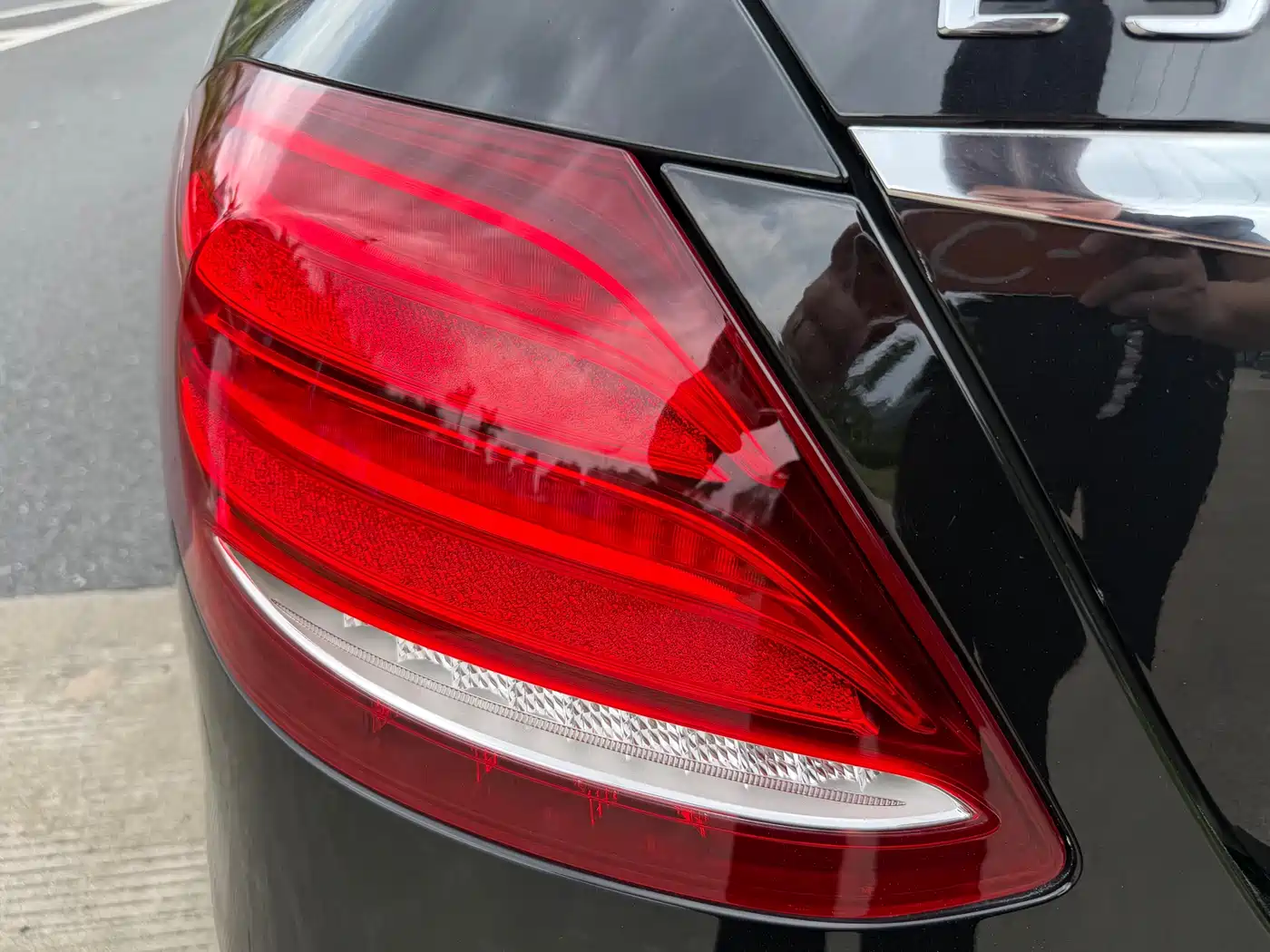 Mercedes-Benz E-Class 2017 E 300 L Luxury фото 23