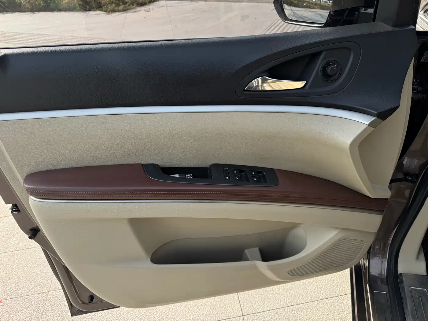 Buick GL8 2017 25S Luxury China V фото 7