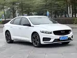 Фото 3 - Geely Preface