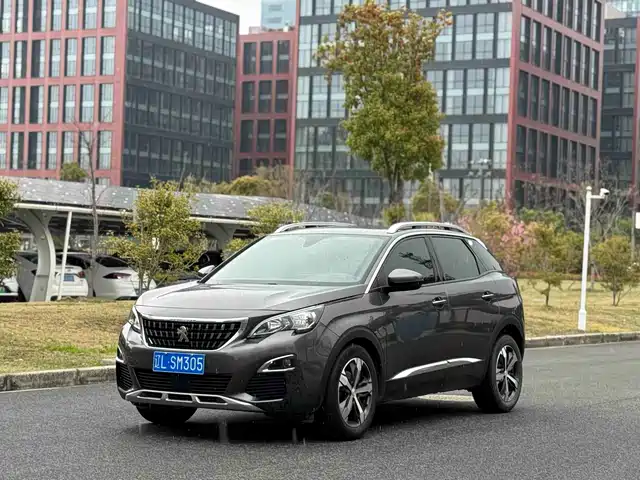 PEUGEOT 4008