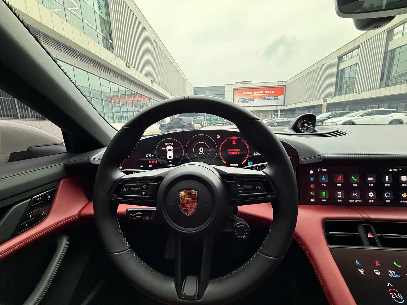 Porsche Taycan 2020 Taycan фото 9