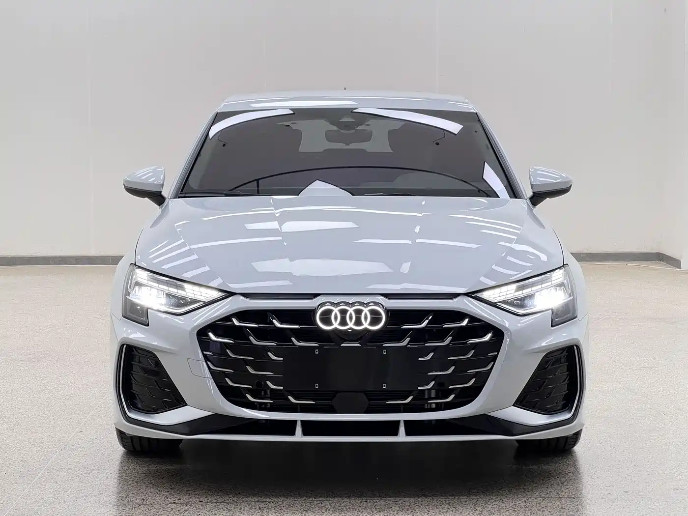 Фото 2 - Audi A3