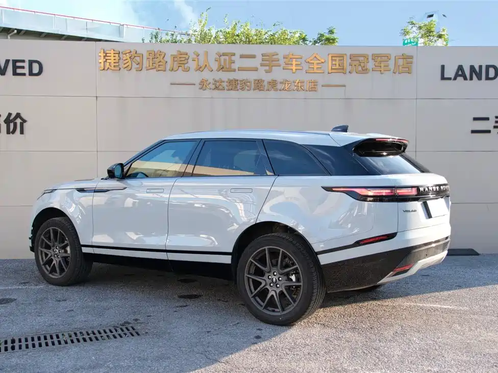 Фото 4 - Land Rover Range Rover Velar