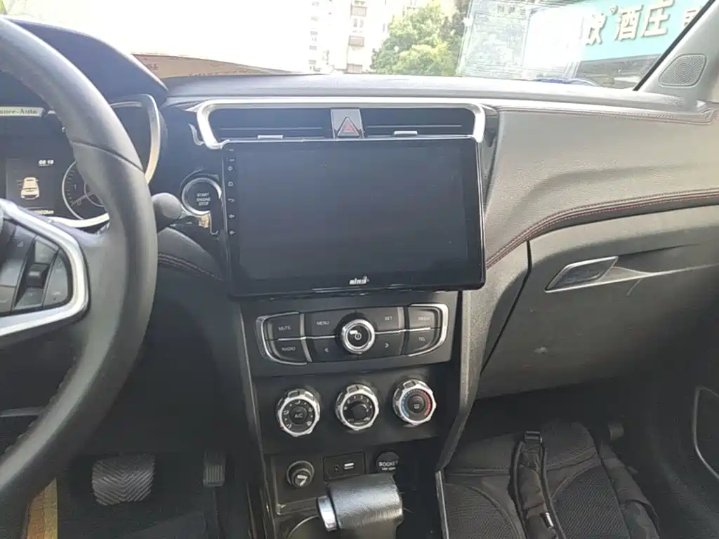 Zhonghua V3 2017 2016 1.5L Automatic Smart