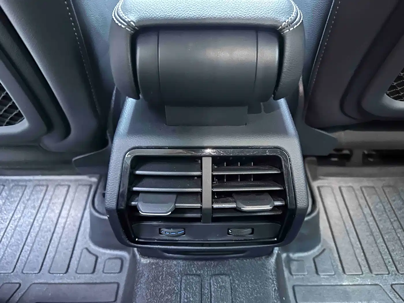 Audi Q3 2023 35 TFSI Fashion Dynamic (1.4T) фото 19