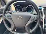 Photo 15 - Hyundai Sonata