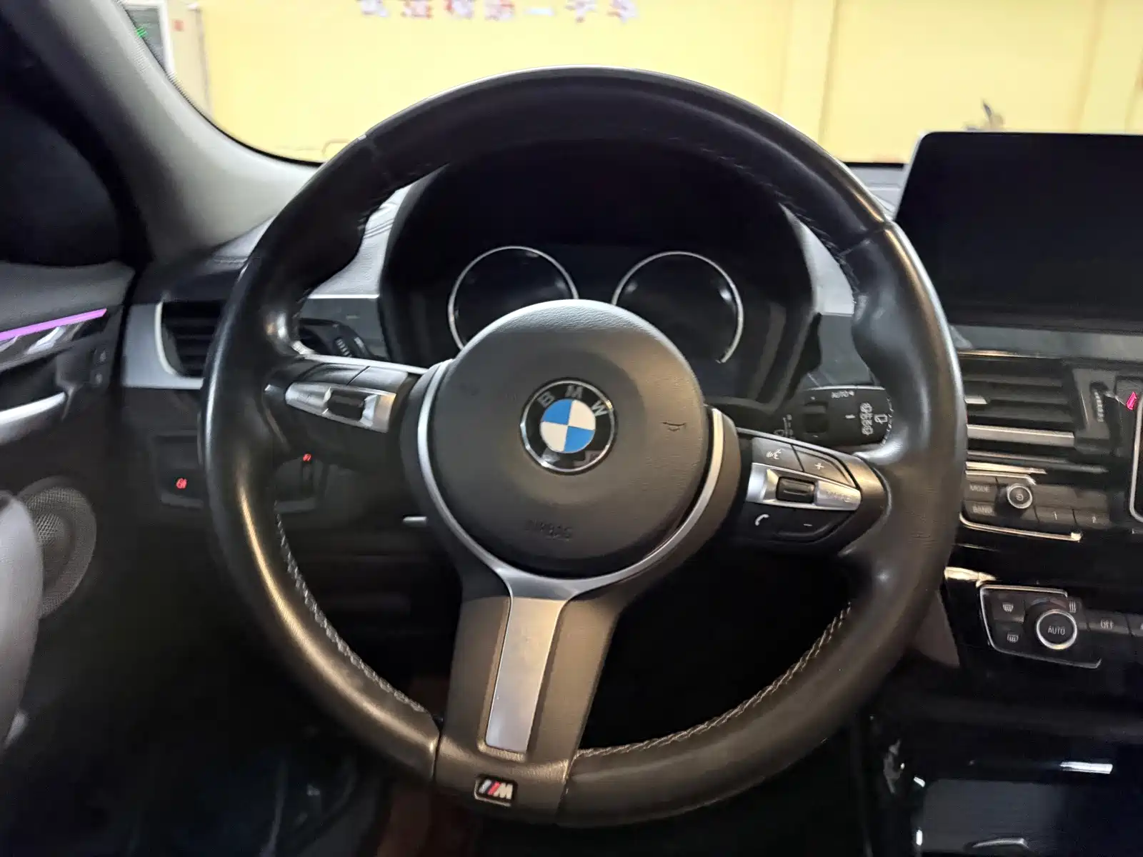 Фото 13 - BMW X2