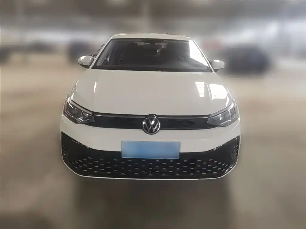 Volkswagen Lavida 2023 New Sharp 1.5L Auto Premium Edition фото 5