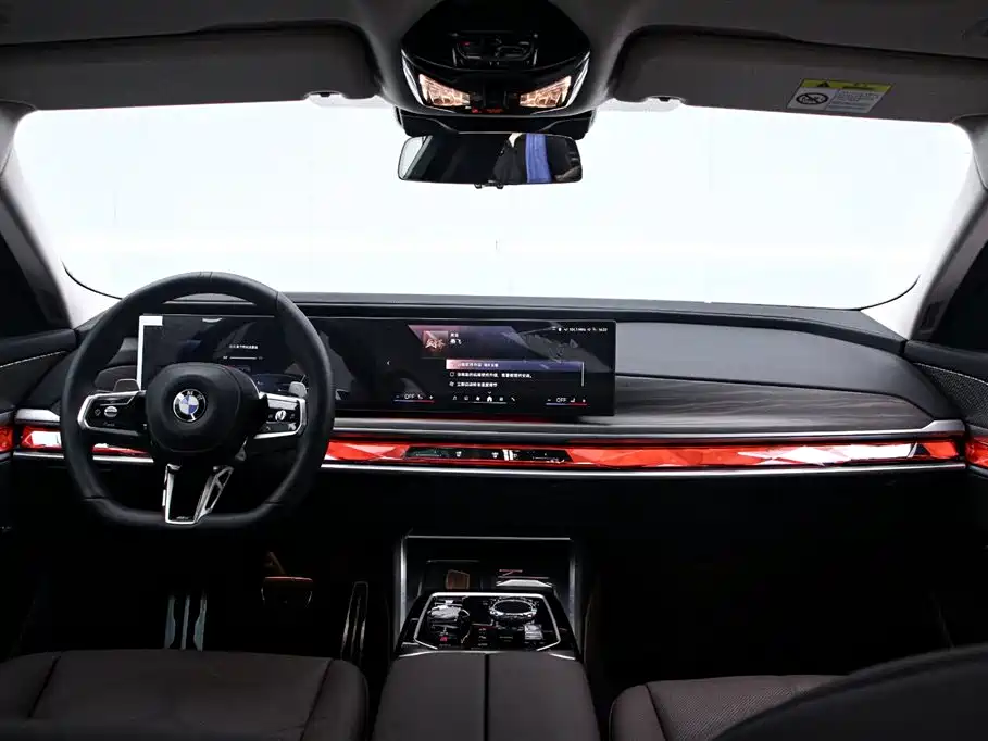 BMW 7 Series 2023 Model 735Li M Sport Package фото 5