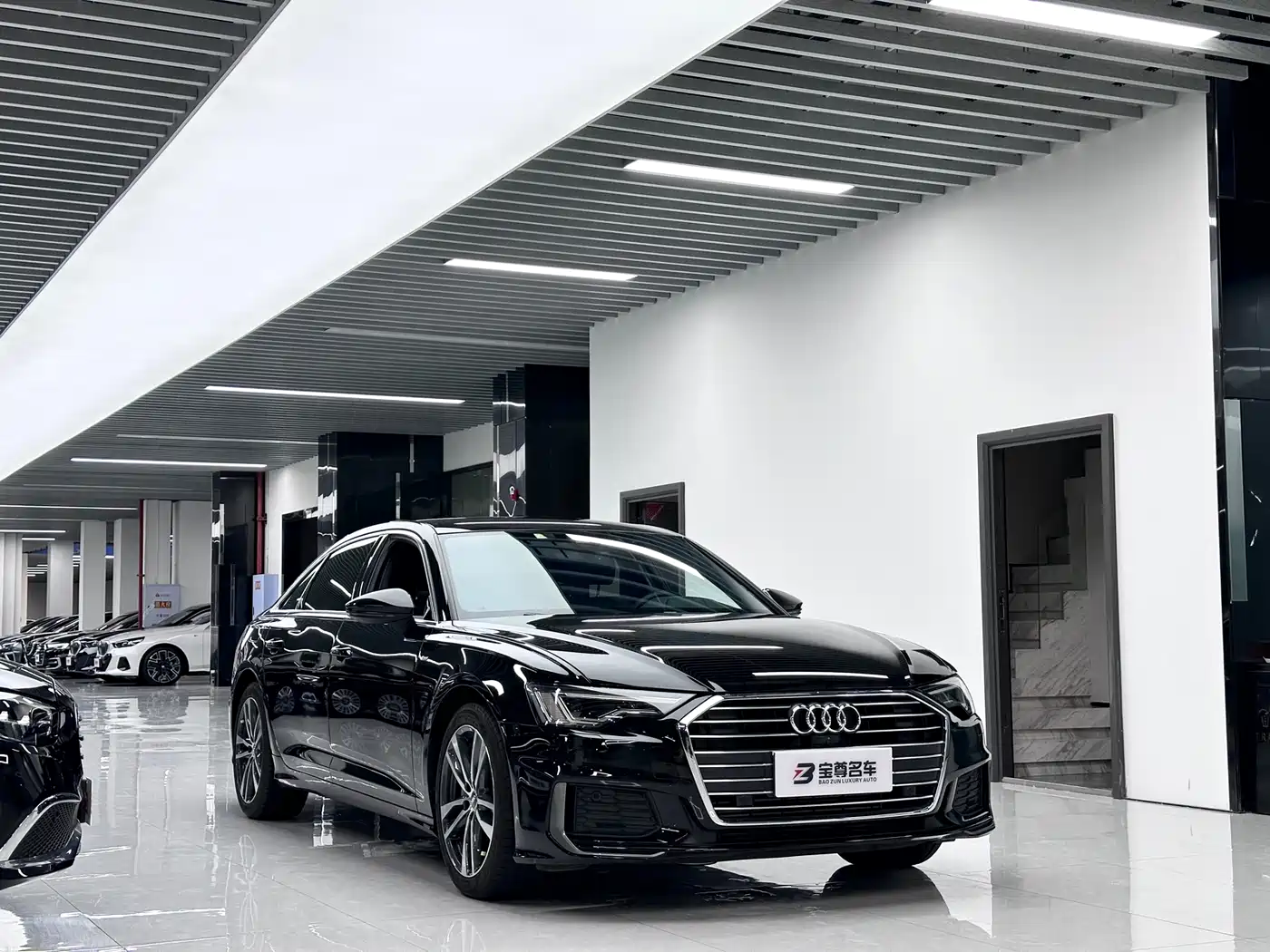 Audi A6L 2021 40 TFSI Luxury Sport фото 3
