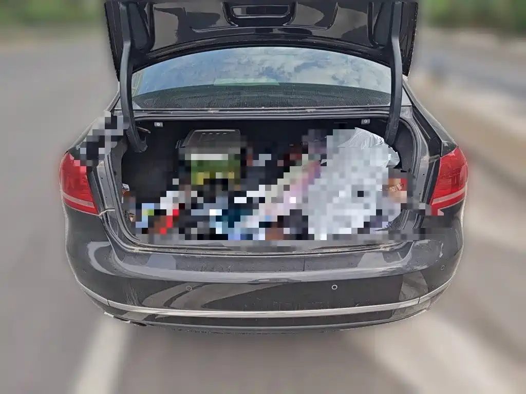 Photo 15 - Volkswagen Passat