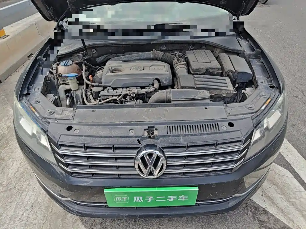Photo 16 - Volkswagen Passat