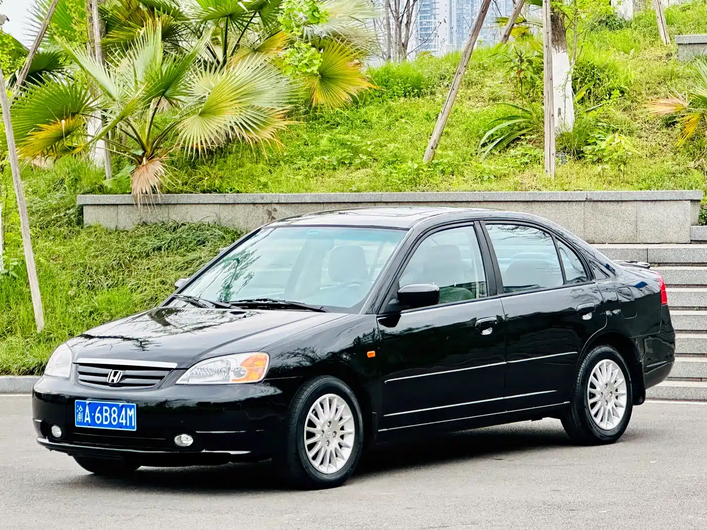 Фото 1 - Honda Civic