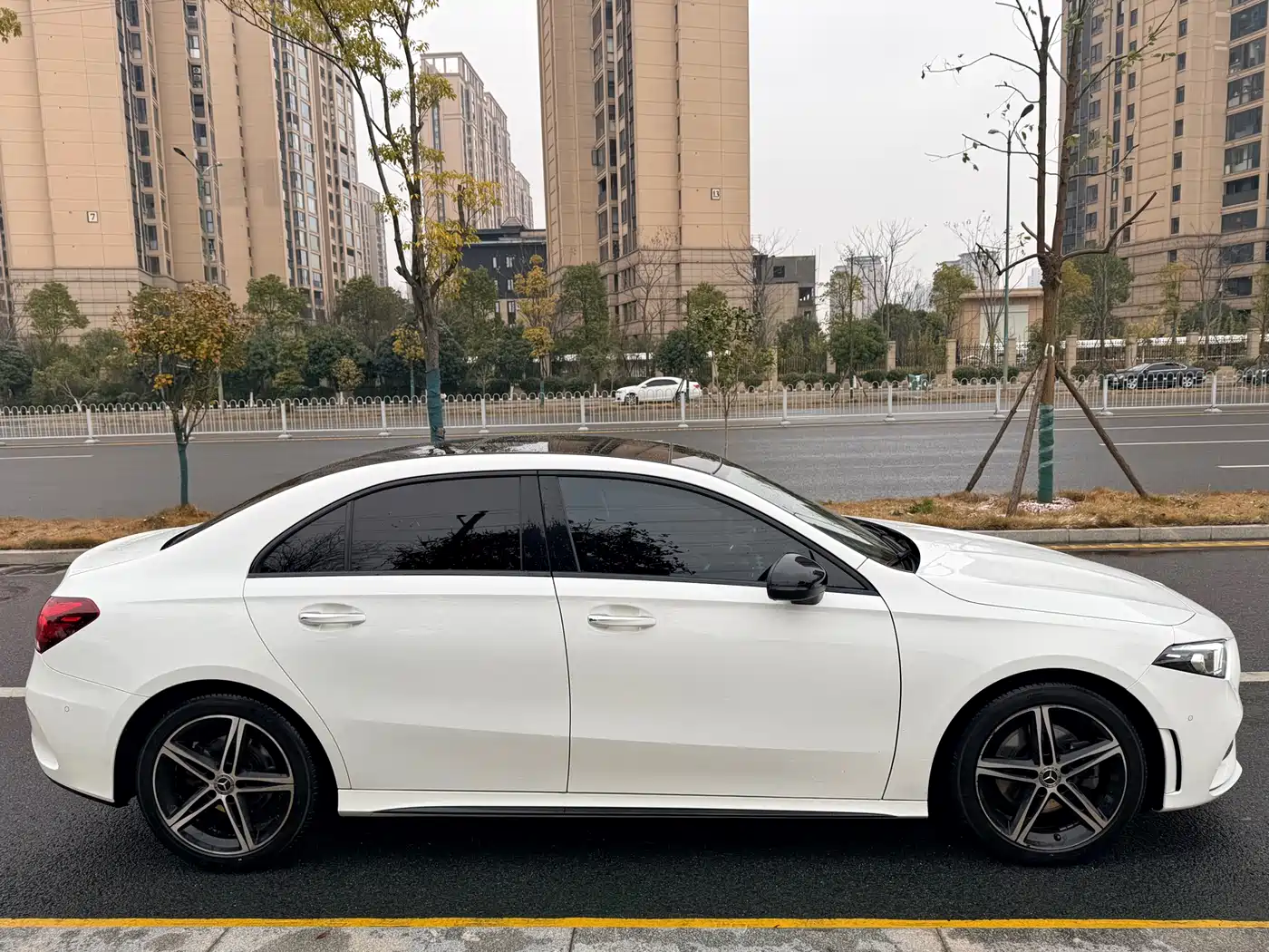 MERCEDES-BENZ A CLASS