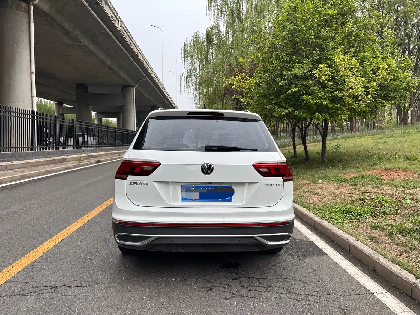 Volkswagen Tiguan L 2023 330TSI Auto 2WD Smart Edition фото 5
