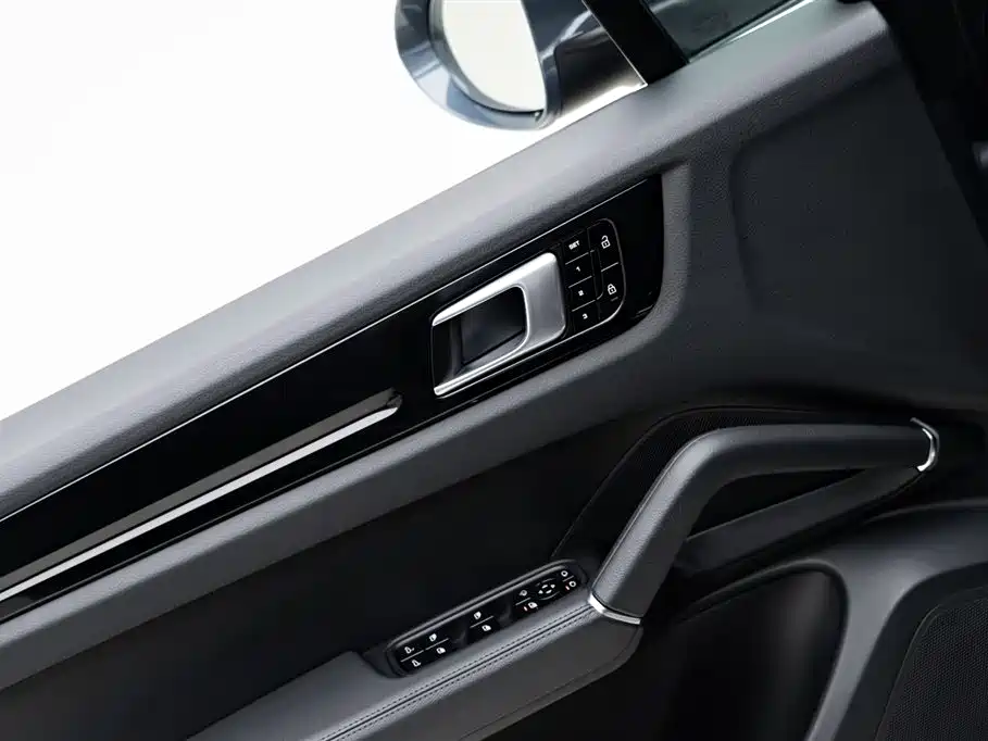 Porsche Cayenne 2019 Cayenne 3.0T фото 17