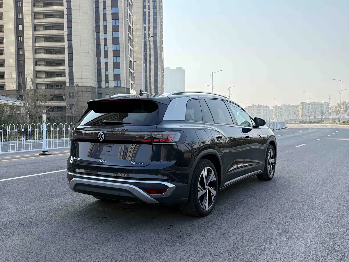 Volkswagen ID.6 CROZZ 2023 2022 Long Range PRO Edition