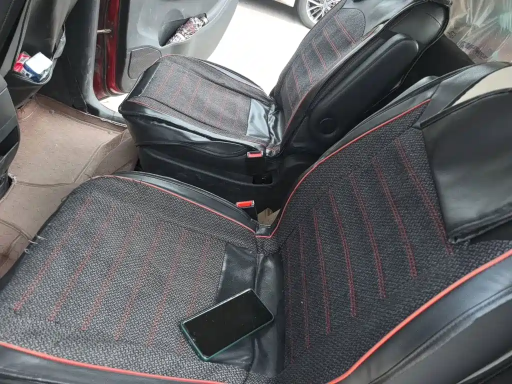 Dongfeng Fengguang Fengguang 360 2015 2015 Model 1.5L Manual Luxury 7-seater China IV