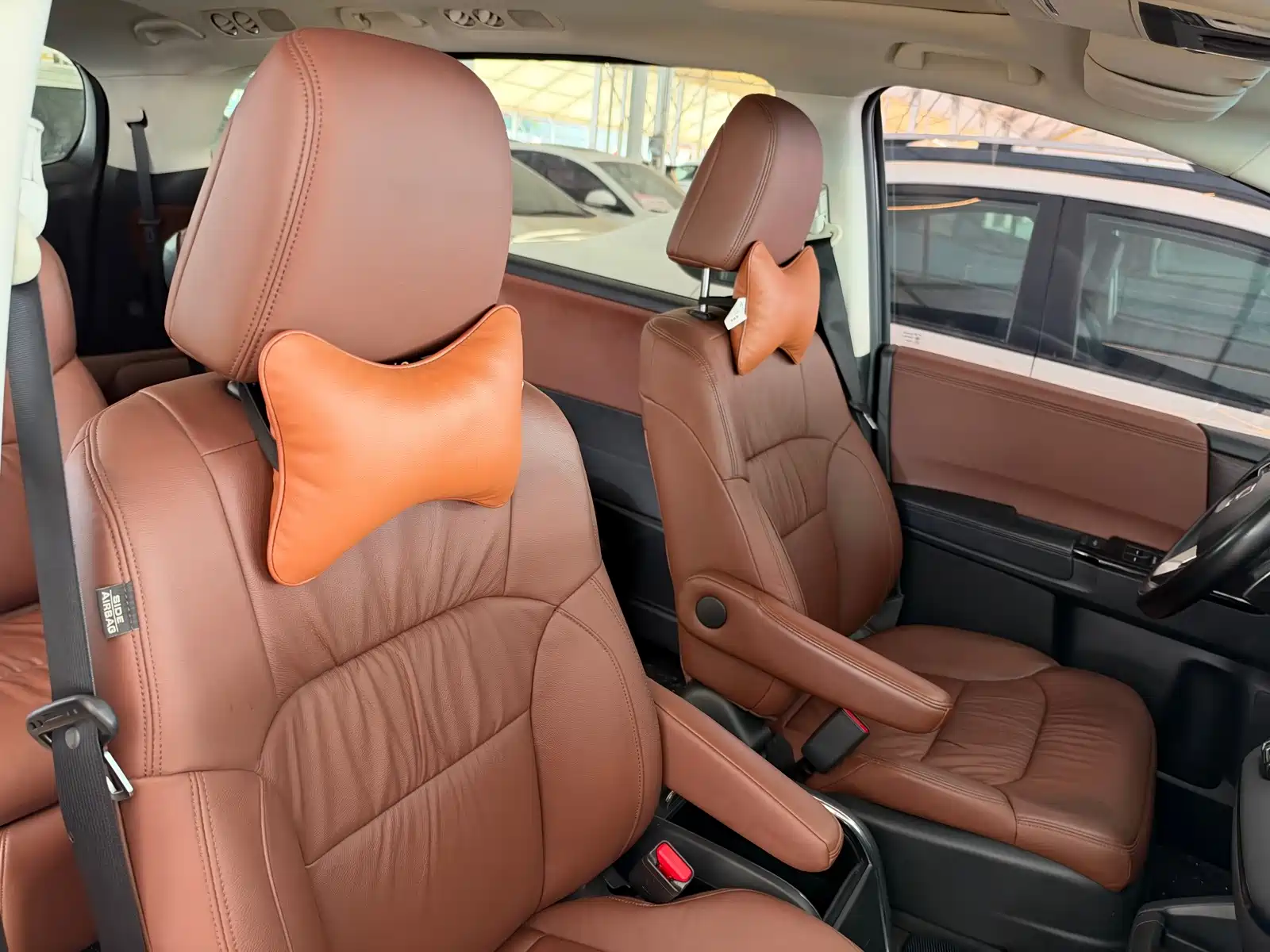 Photo 16 - Honda Odyssey