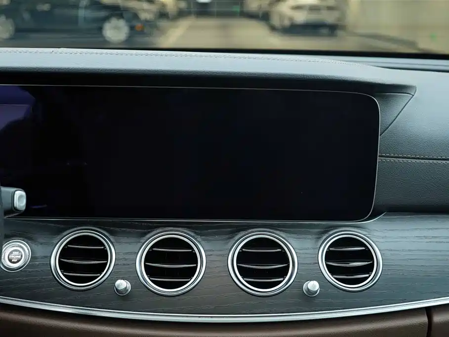 Mercedes-Benz E-Class 2021 Facelift E 300 L Sport Luxury фото 17