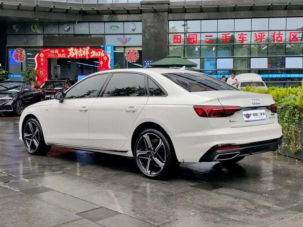 Audi A4L 2024 40 TFSI Luxury Dynamic фото 4