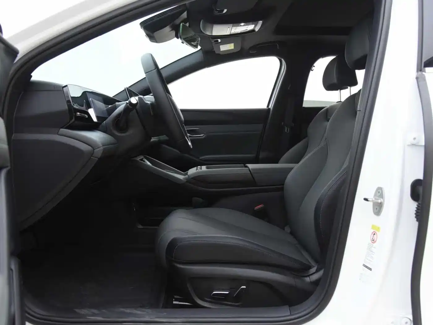 BYD Qin L 2026 2025 EV 470KM Leading Edition