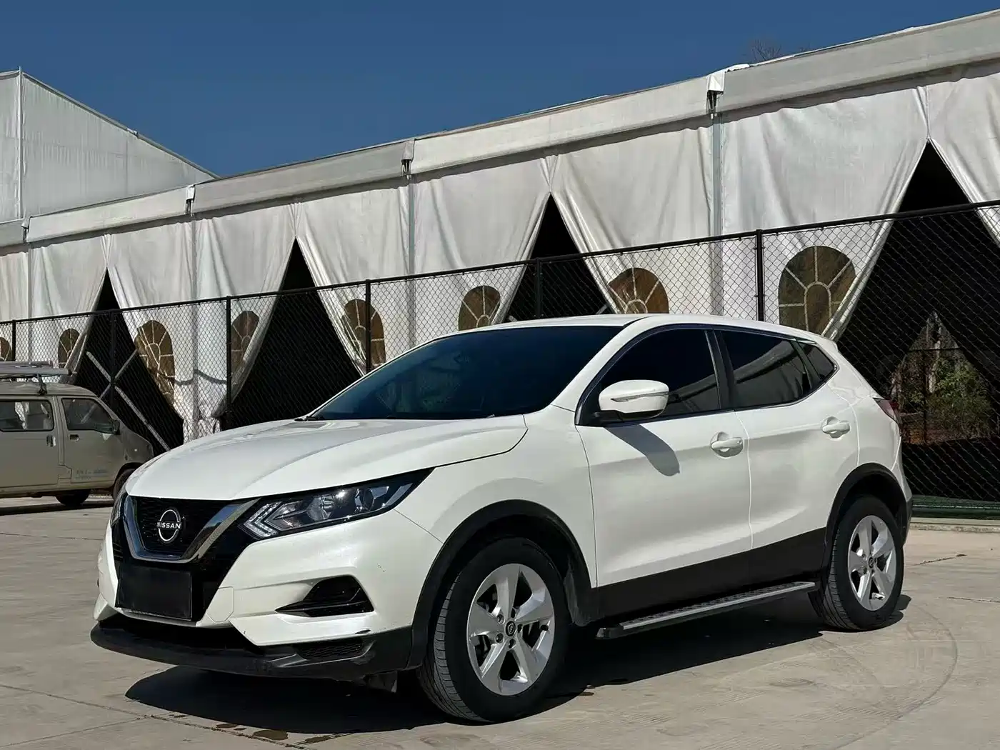 Nissan Qashqai 2023 Model Classic 2.0L CVT XV Comfort