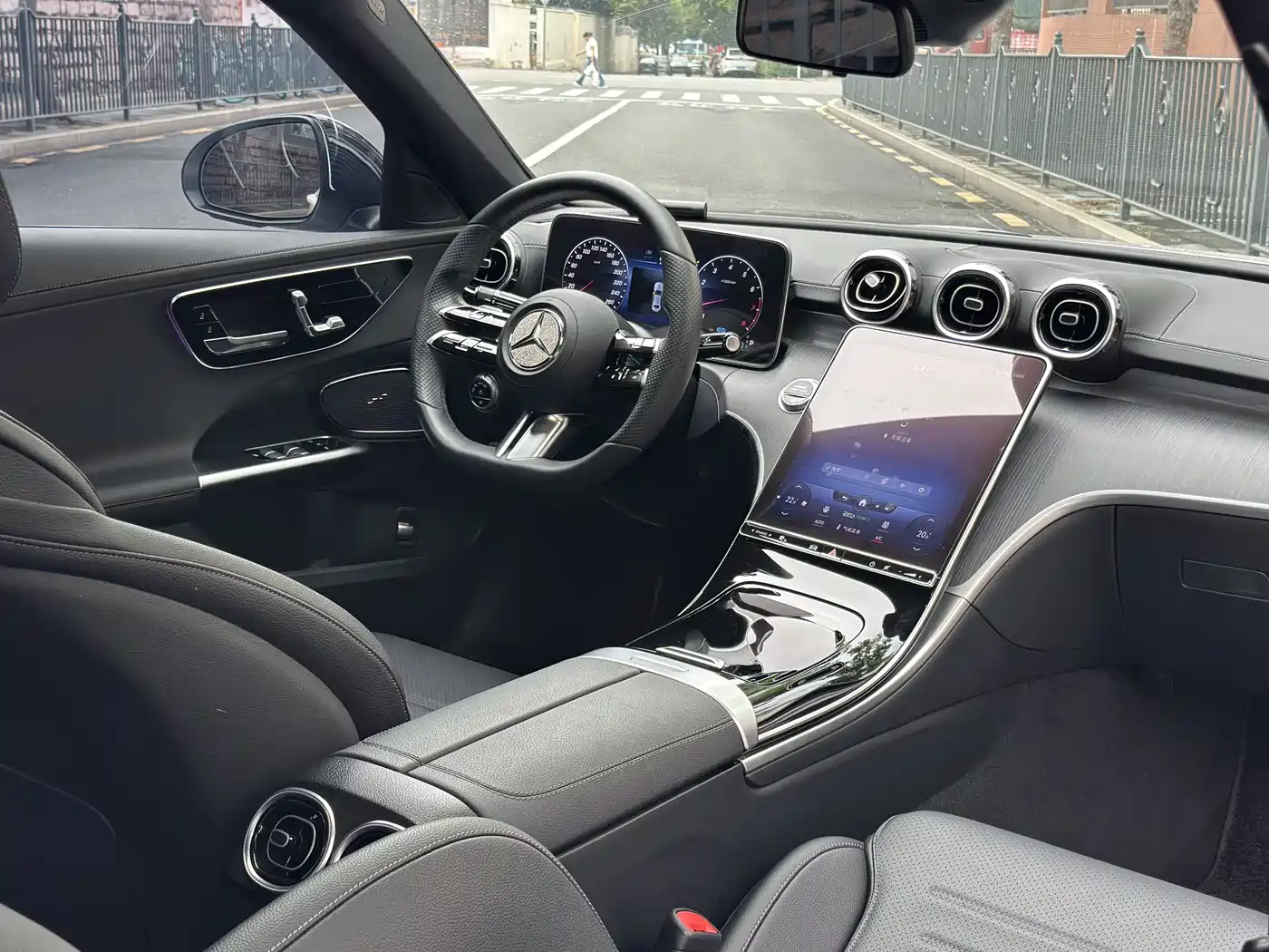 Mercedes-Benz C-Class 2022 C 200 L Sport Version фото 6