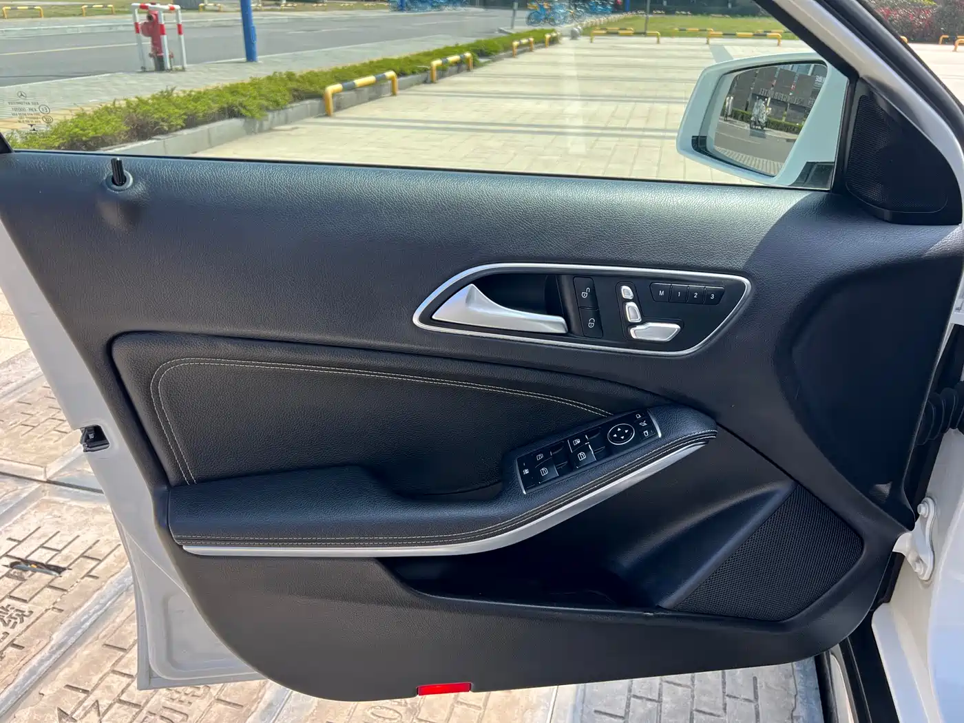 Mercedes-Benz GLA 2018 GLA 200 Dynamic фото 10
