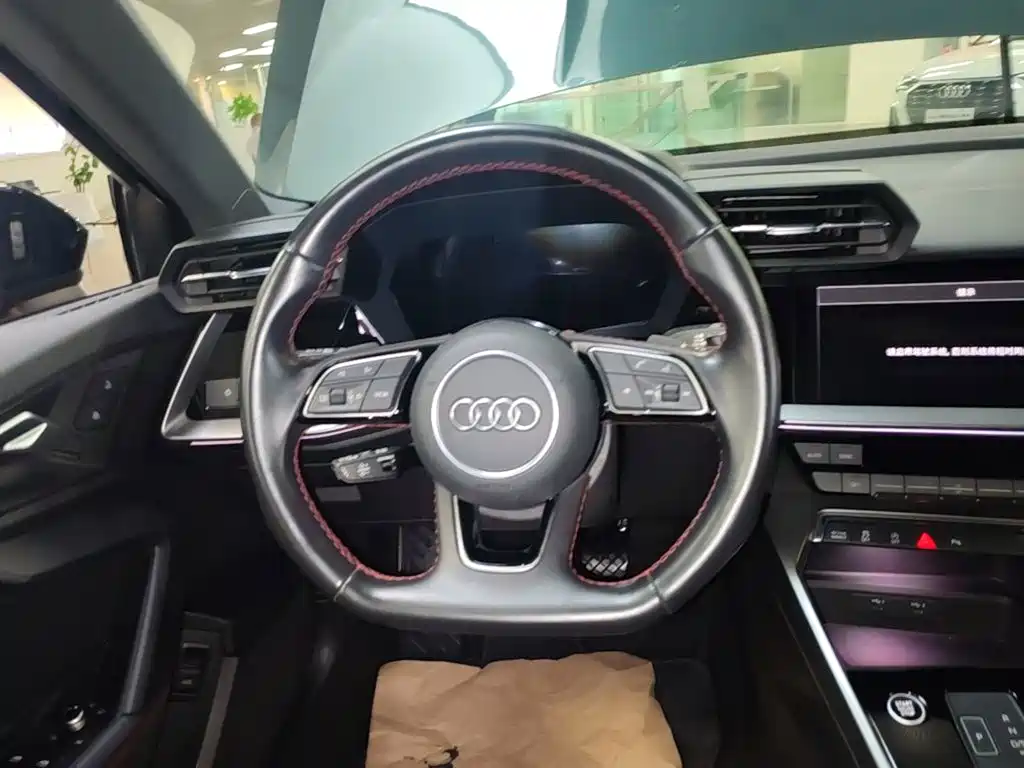 Фото 15 - Audi A3