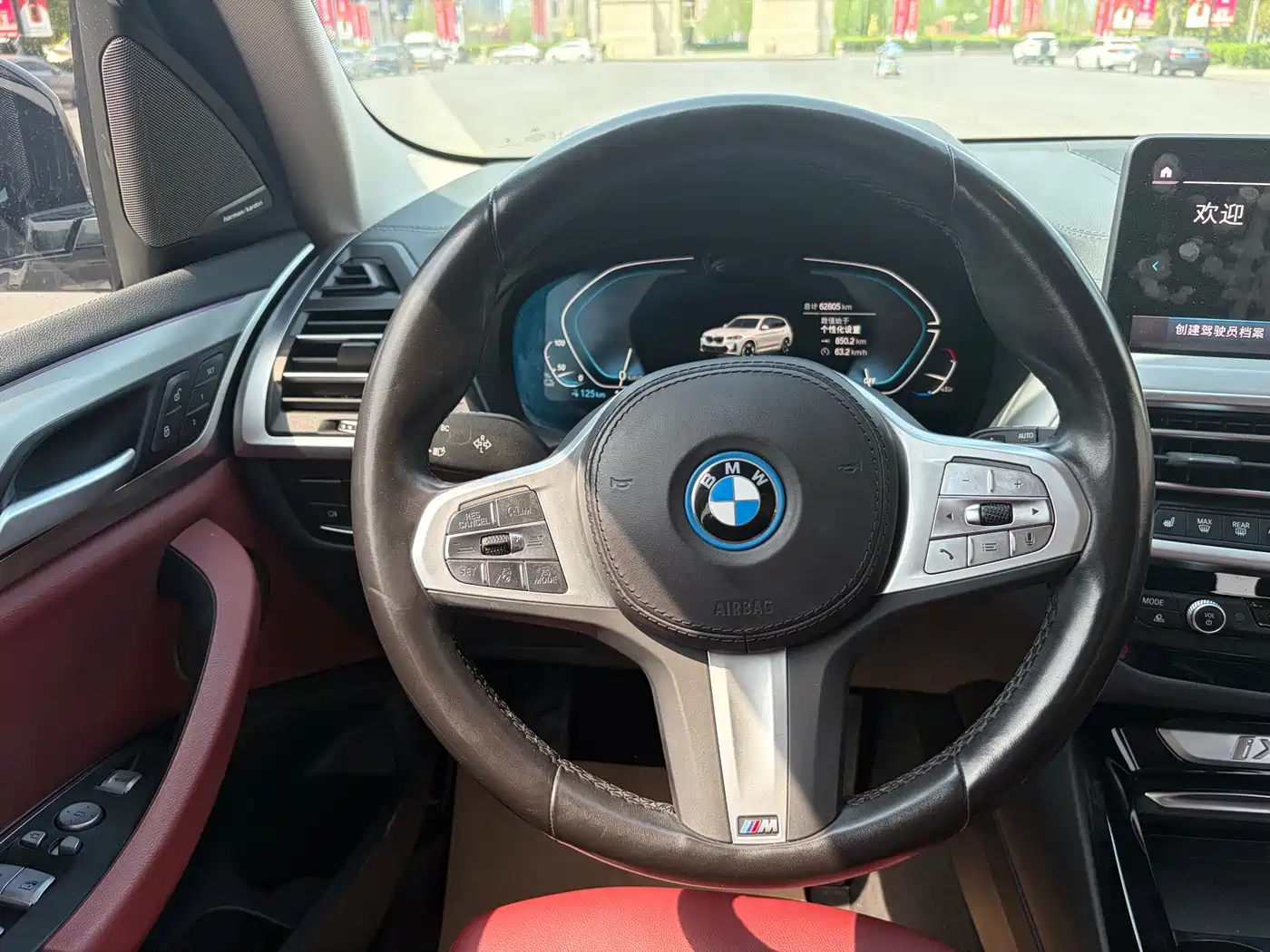 BMW IX3