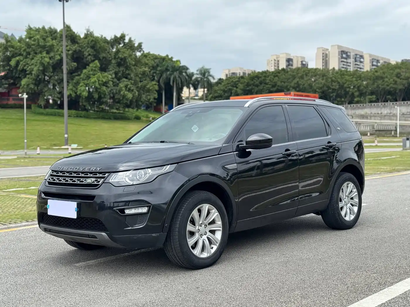 Фото 1 - Land Rover Discovery Sport