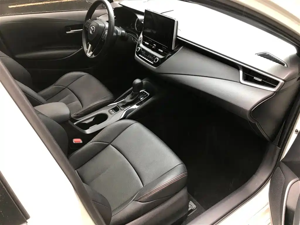 Toyota Levin 2019 185T CVT Sport (China V) фото 8