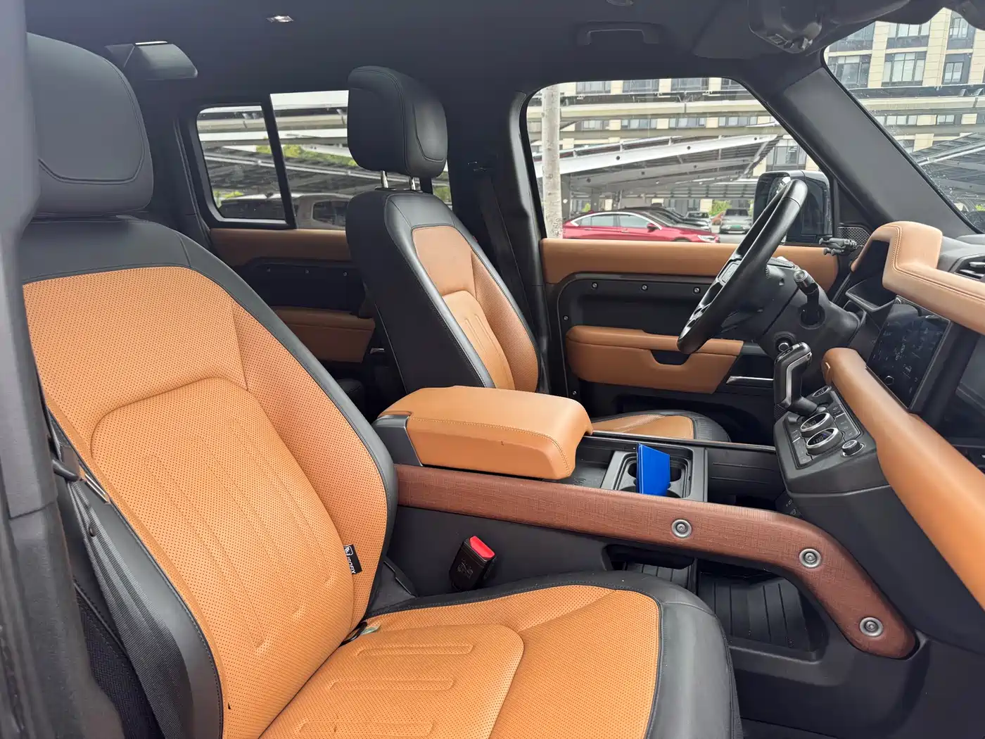 Land Rover Defender 2020 Model 110 P400 X фото 19