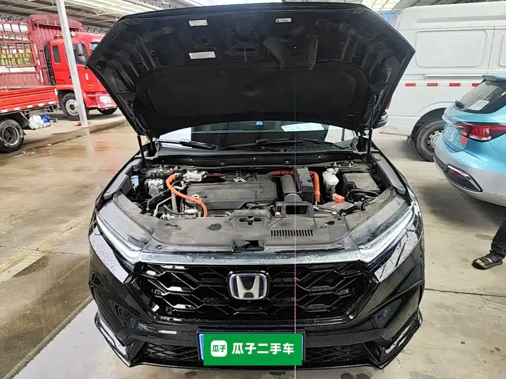 Фото 16 - Honda CR-V