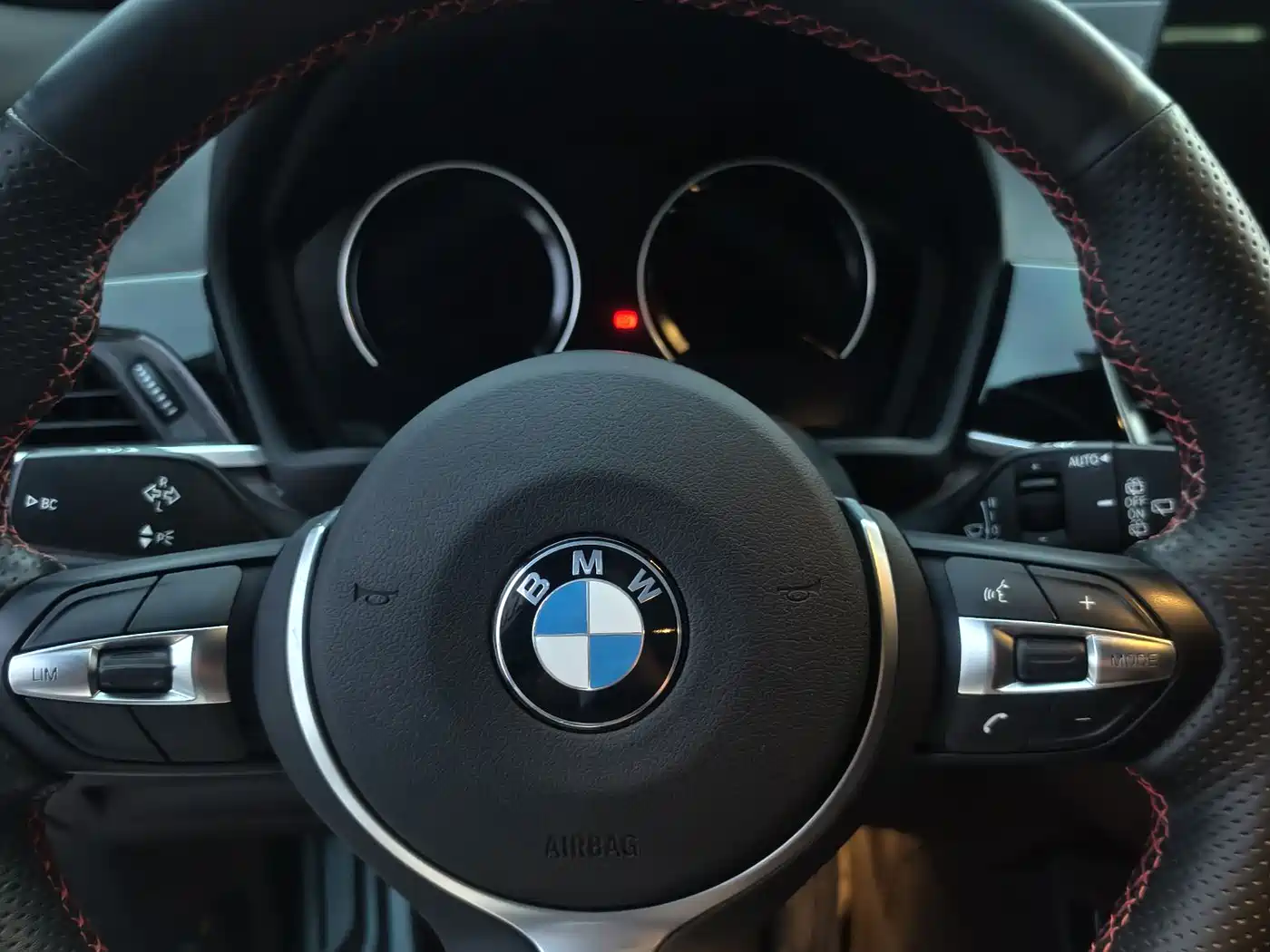 BMW X2 2021 xDrive25i M Sport Package фото 13