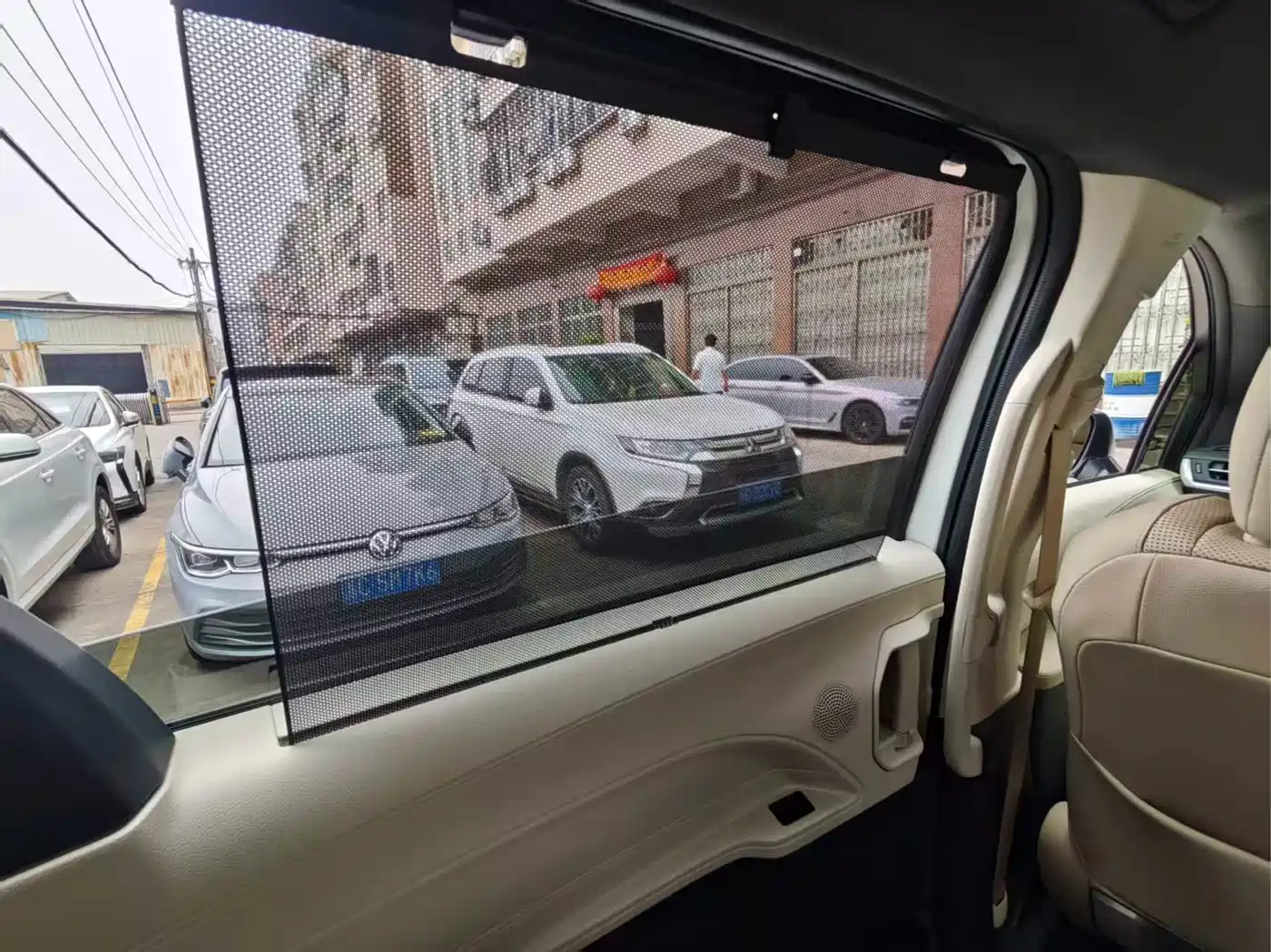 Toyota Granvia 2023 2.5L Hybrid Prestige PLUS Edition фото 27