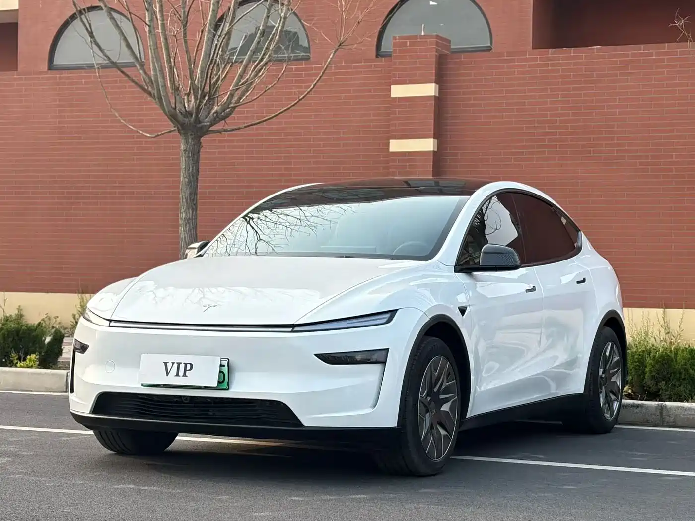 Tesla Model Y L 2025 Facelift Long Range AWD