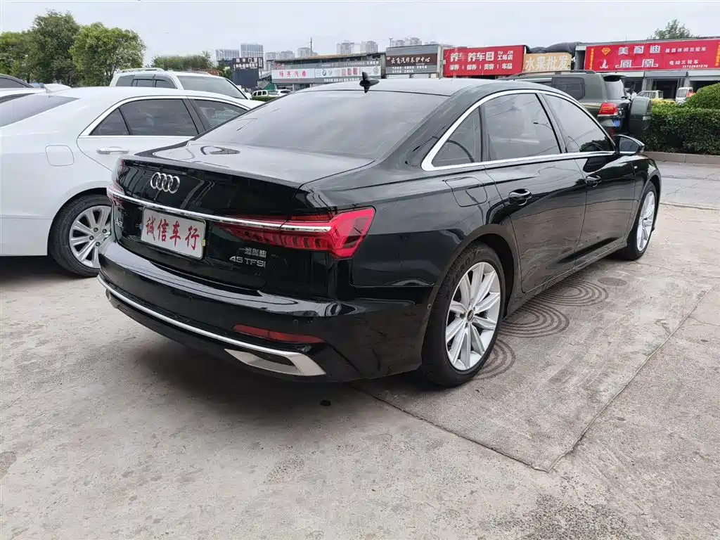 Audi A6L 2024 45 TFSI Premium Dynamic фото 4