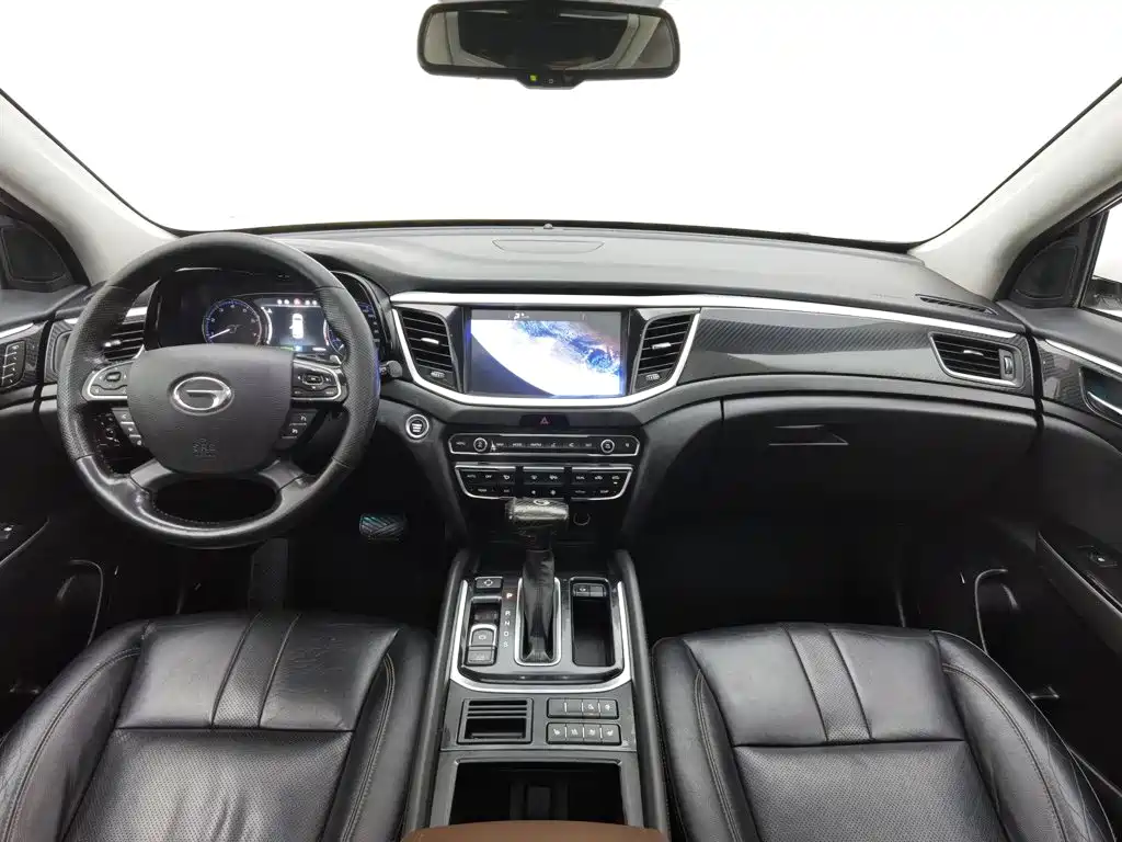 GAC Trumpchi Trumpchi GS7 2018 2017 320T 2WD Luxury Smart Connect