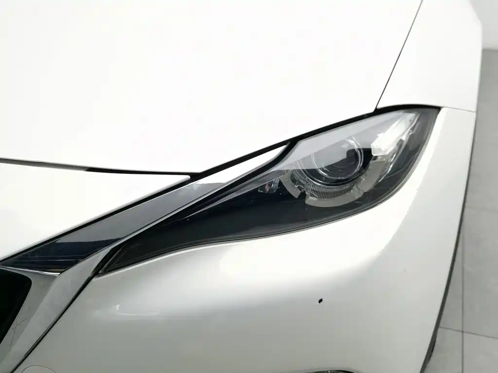Фото 7 - Mazda CX-4