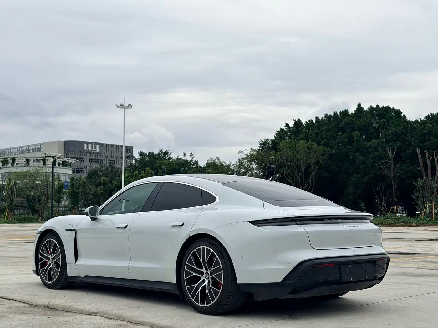 Porsche Taycan 2020 2019 Taycan 4S