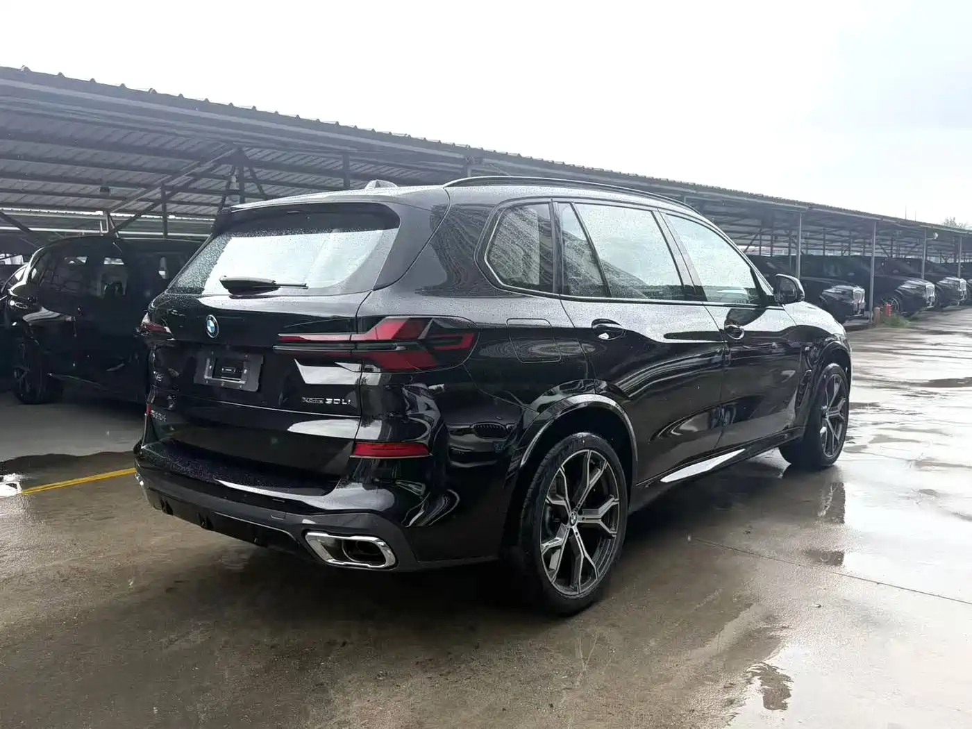 BMW X5 2026 2026 xDrive 30Li Luxury M Sport Night Edition Package