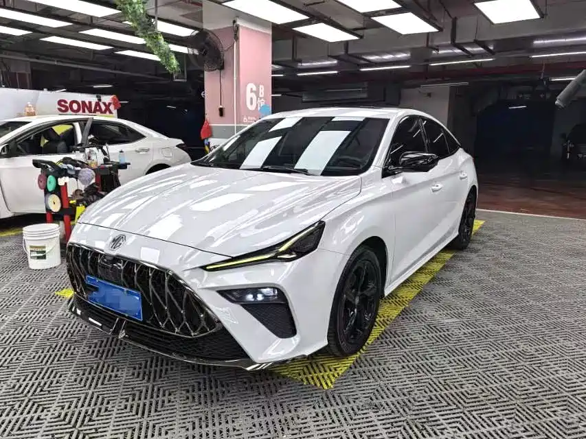 MG 5 Scorpio 2022 1.5T Luxury Edition