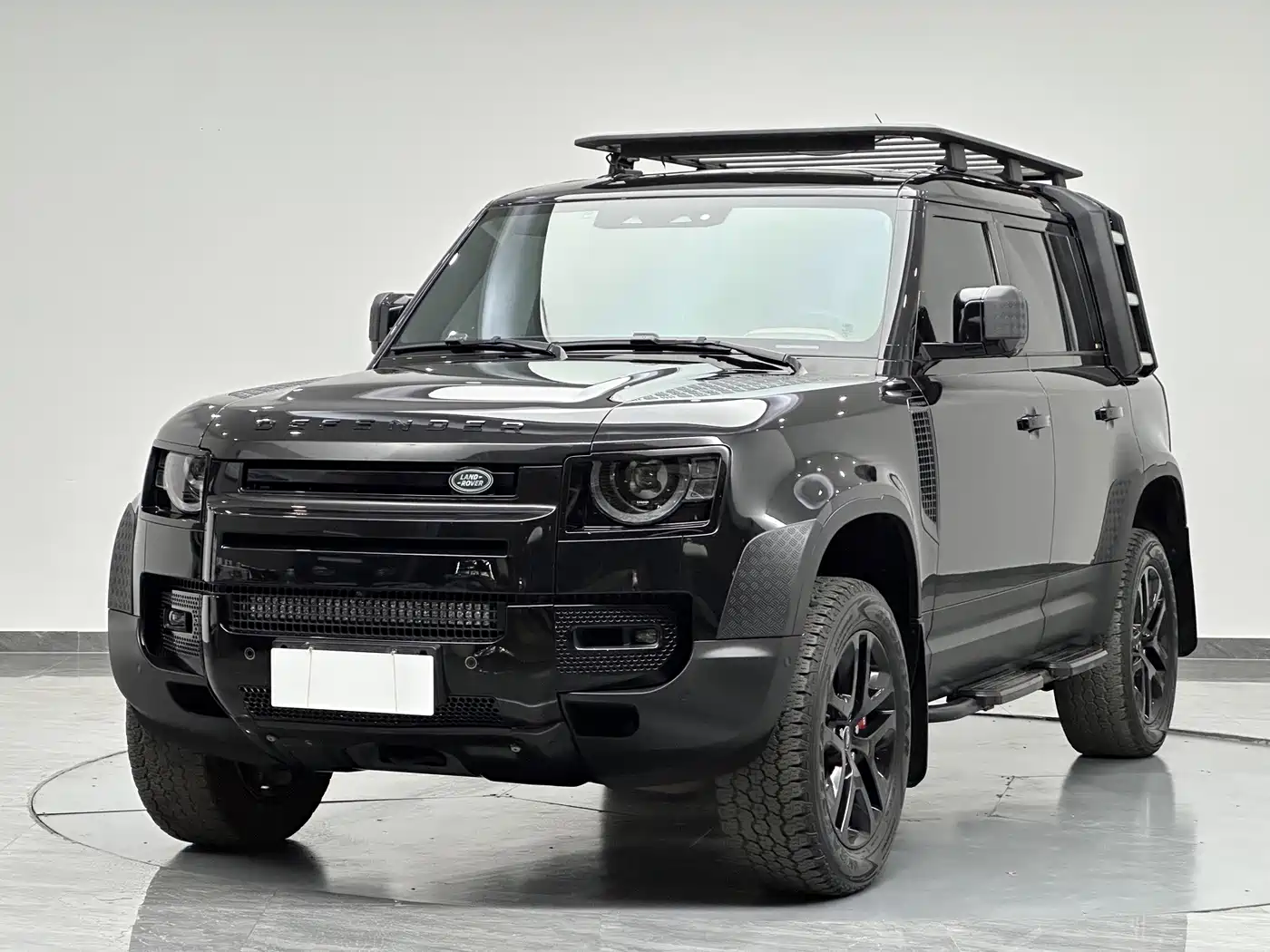 Land Rover Defender 2024 — пригон из Китая