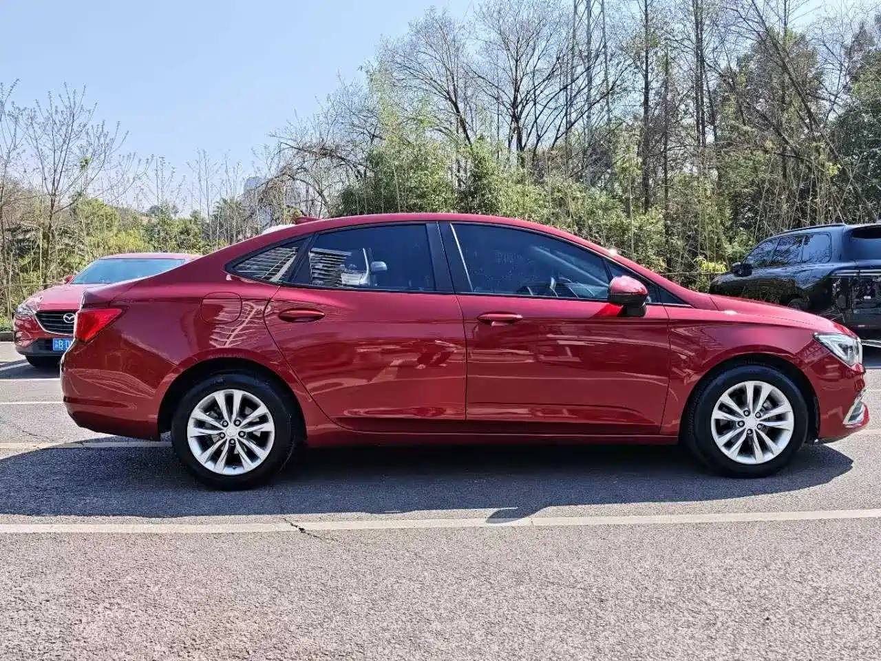 Buick Verano 2018 Sedan 20T Dual Clutch Leading фото 28