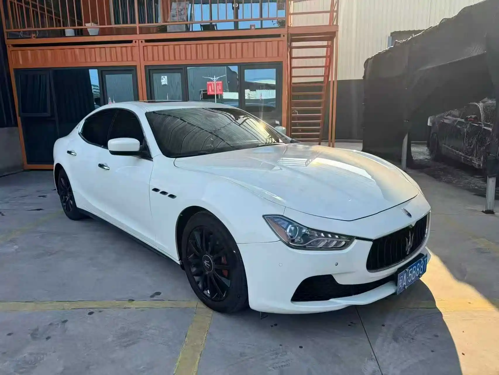 صورة 3 - Maserati Ghibli