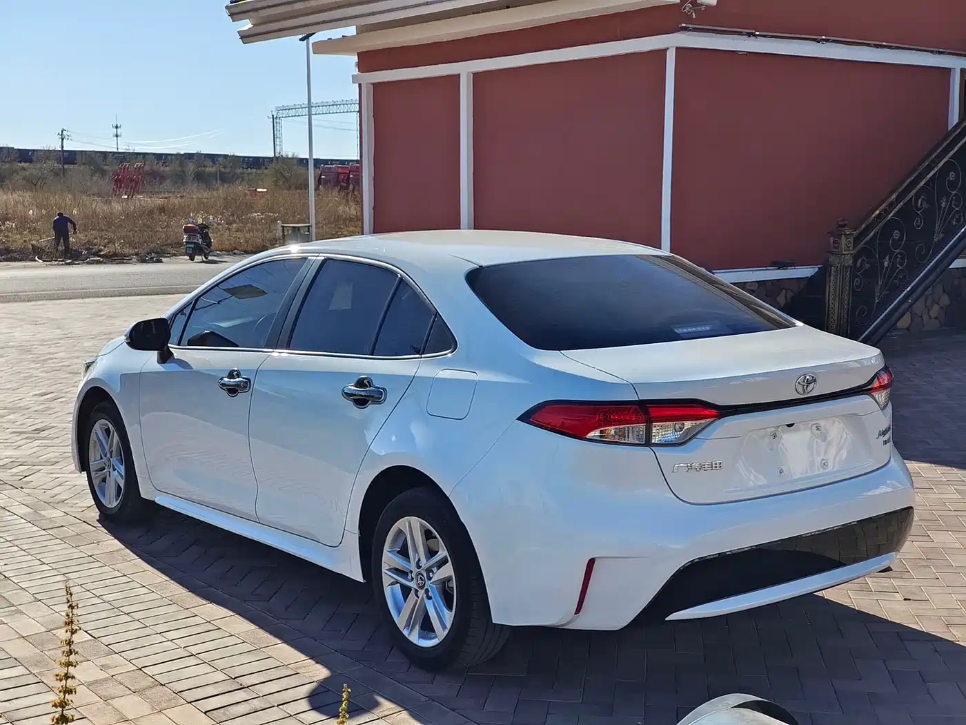 Toyota Levin 2021 185T CVT Luxury Edition фото 4